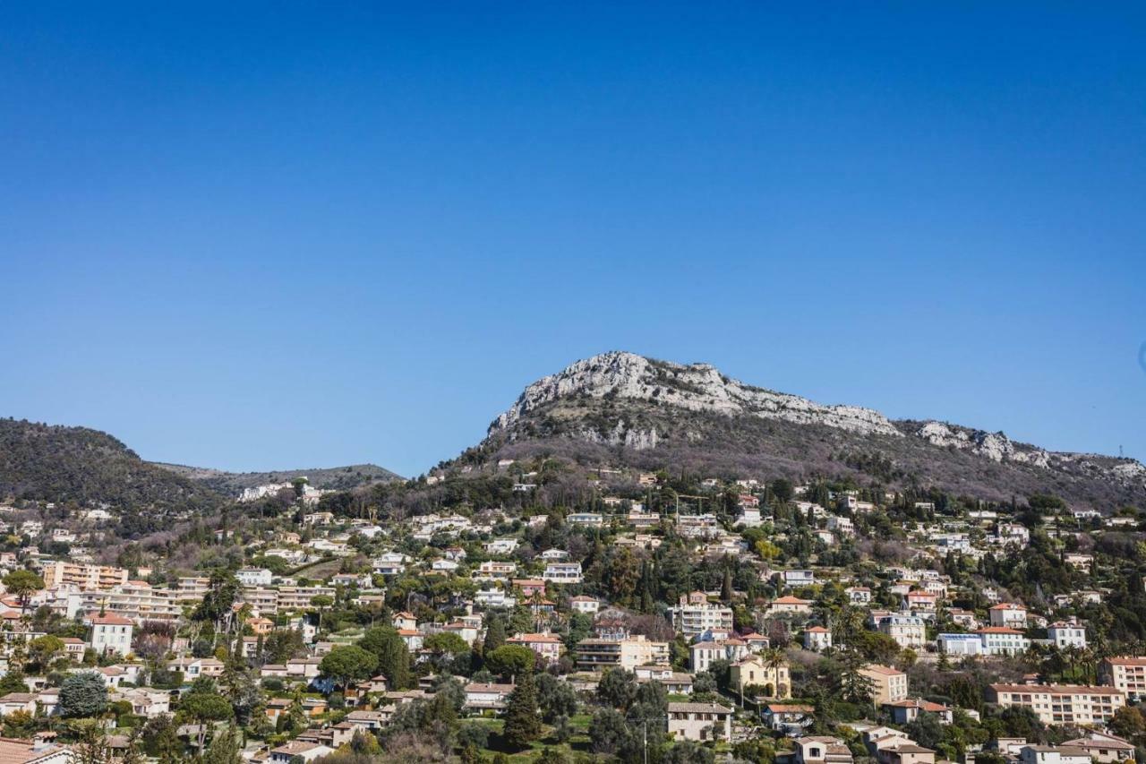 La Maison Du Frene Vence Bagian luar foto