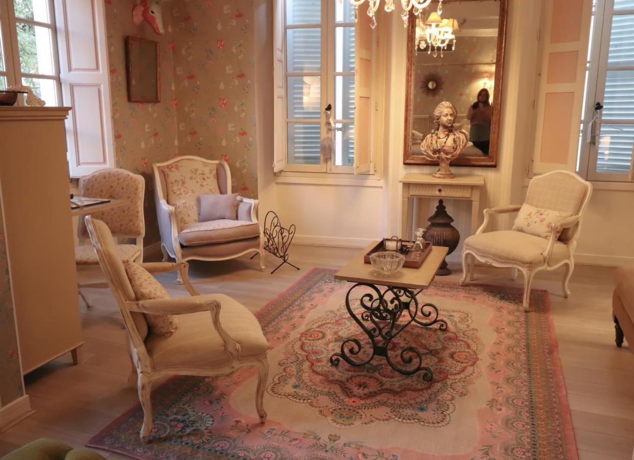 La Maison Du Frene Vence Bagian luar foto