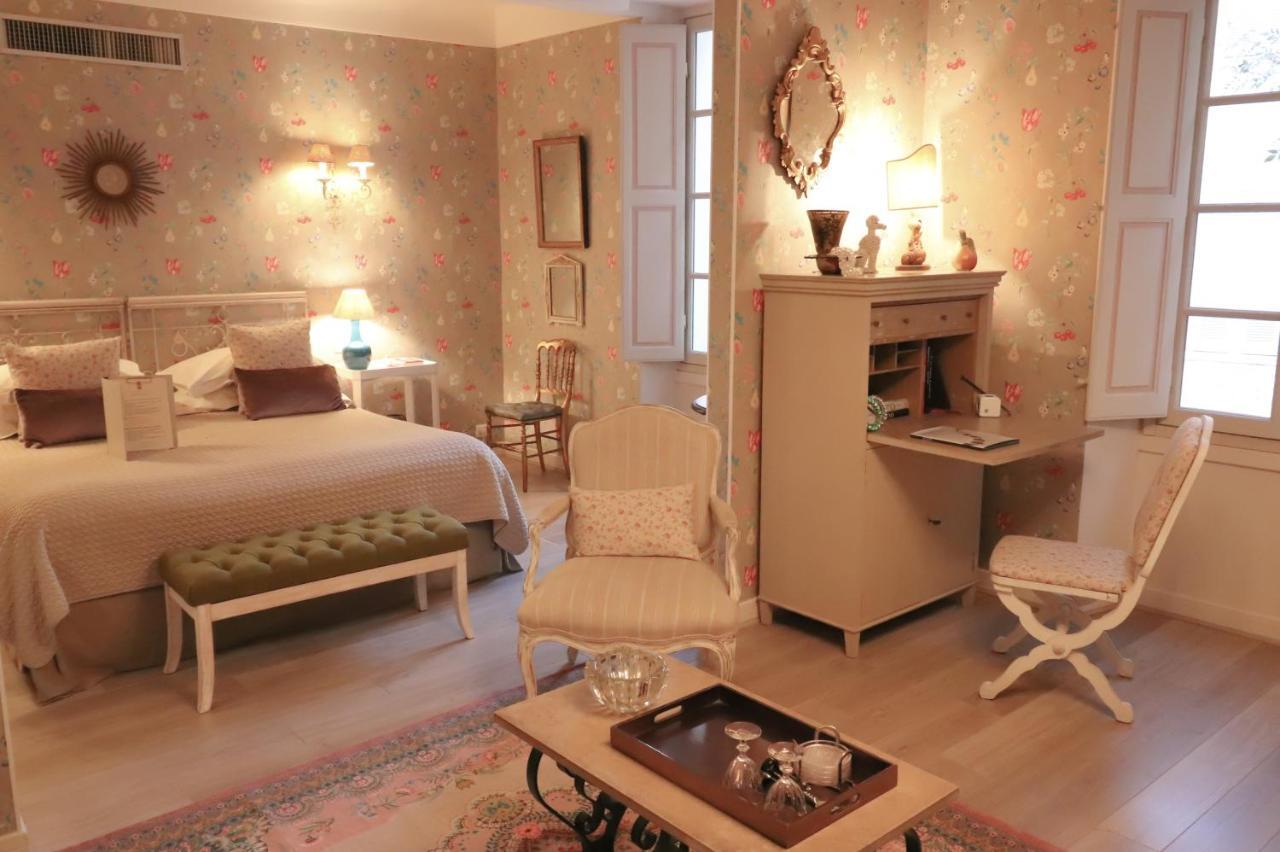 La Maison Du Frene Vence Bagian luar foto